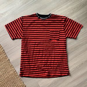 10 Deep striped tshirt